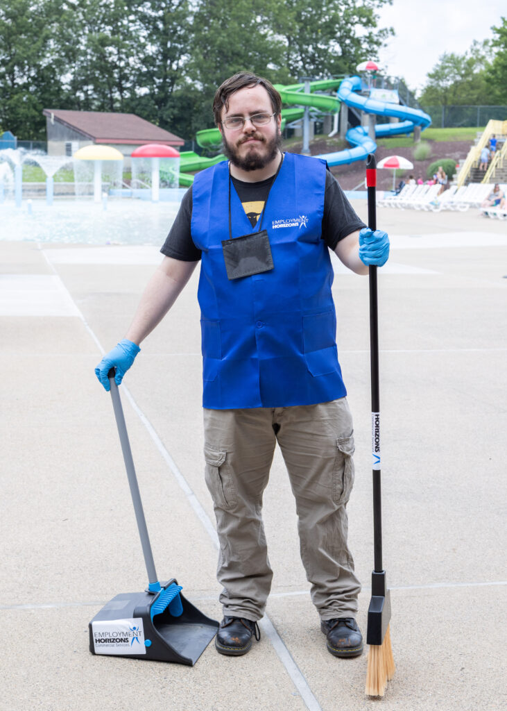 Achieving Goals and Building a Bright Future on Employment Horizons’ AbilityOne Contract